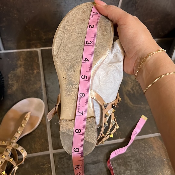 Authentic Valentino Rockstud Sandals - Picture 13 of 16